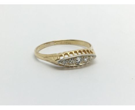 A 1930s 18carat gold ring set with diamond. ring size O-P