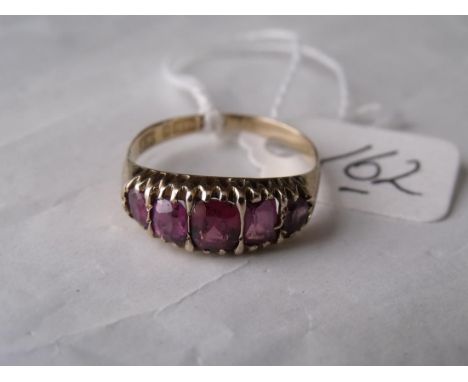 Victorian 9ct five stone garnet ring  approx size 'R'        