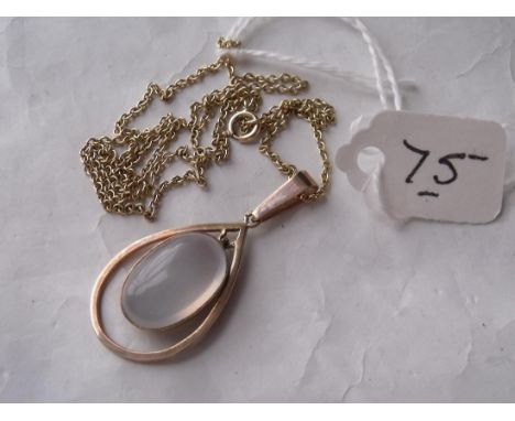9ct moonstone pendant on 9ct chain 4.6g inc   