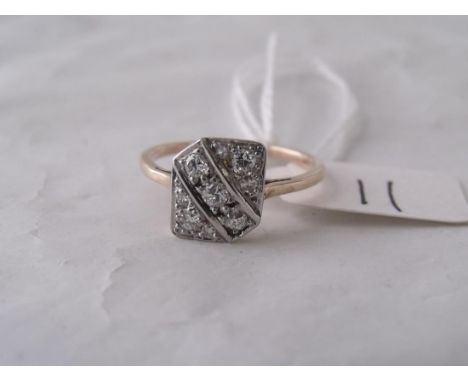 An Art Deco 18ct gold and diamond set ring size N   