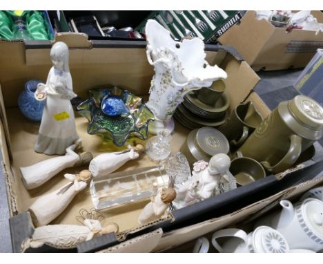 Box of Crown Clarence Agincourt coffee ware, Willow Tree ornaments, Lladro figurine, Carnival Glass dish etc