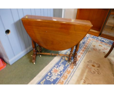 Victorian mahogany twin drop flap gate leg table