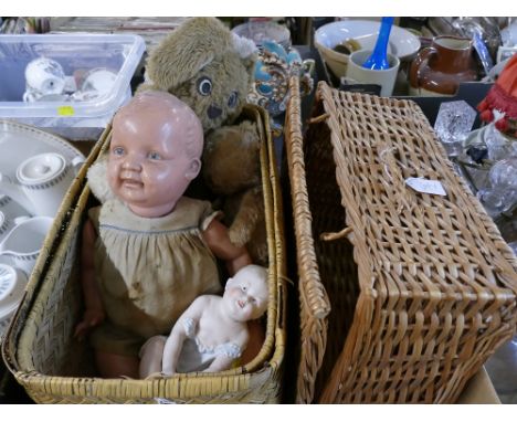 Two wicker hampers, vintage dolls, bears, ceramic piano baby etc