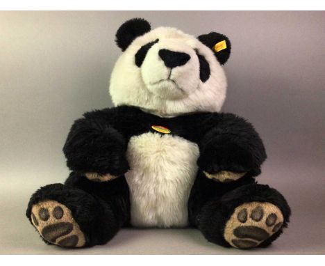 MODERN STEIFF BEAR MANSCHLI PANDA 35 from the Cosy Friends series41cm high