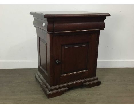 GROUP OF FIVE BEDSIDE CABINETS comprising a pair of mahogany bedside cabinets and three others. Tallest item is 66cm tall by 