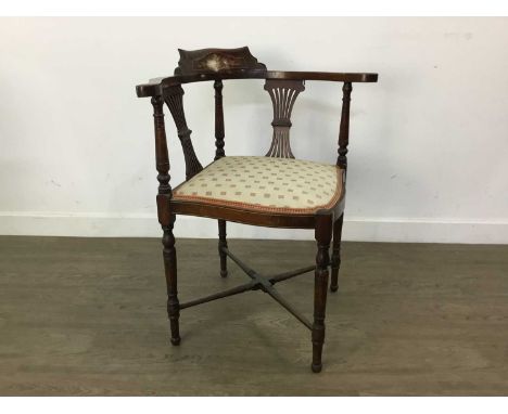 EDWARDIAN CORNER CHAIR AND A MAHOGANY TEA TABLE  the tea table top with pie crust border and on tripod supoorts the table 63c