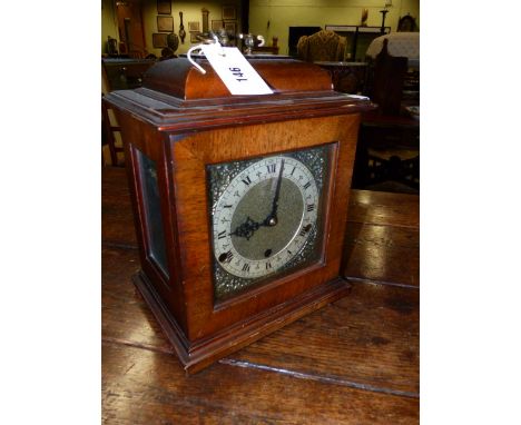 A 20th.C.GEORGIAN STYLE BRACKET CLOCK WITH 3-TRAIN CHIMING MOVEMENT AND BRASS DIAL SIGNED GOLDSMITHS & SILVERSMITHS, LONDON