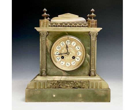 A Victorian green onyx and gilt metal mantel clock, height 31cm, width 27.5cm.