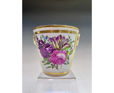 A 19th century Chamberlain's Worcester yellow ground gilded cache pot painted with flowers, script mark to base. Height 13cm.
