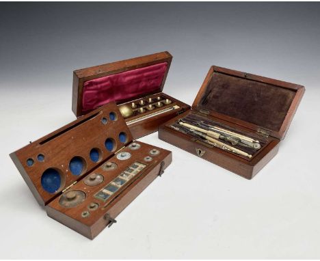 A Sikes hydrometer, by F Peyton, Birmingham, in mahogany case, width 20.5cm, together with a cased set of drawing instruments