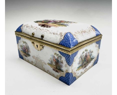 A Dresden porcelain jewellery box or casket, 19th century, painted to the cover and sides with courting couples within scale 