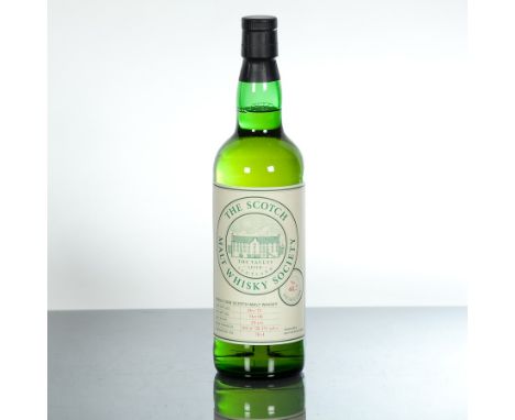 BLAIR ATHOL SMWS 68.7
Cask strength single Highland malt whisky, distilled in April December 1975 and bottled in October 2000