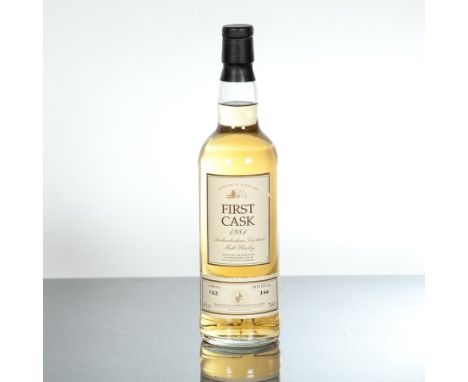 AUCHENTOSHAN 1981 FIRST CASK 
Single Lowland Malt Whisky bottled by Direct Wines Ltd. Distilled 19th March 1981, aged 15 Year
