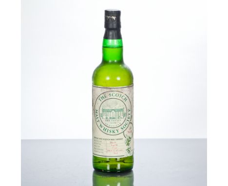 MORTLACH 17 YEAR OLD SMWS 76.18
Cask strength single Speyside malt whisky, distilled in June 1981 and bottled in September 19