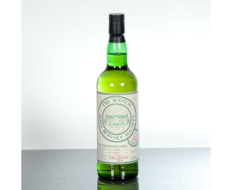 GLENKINCHIE SMWS 22.16
Cask strength single Lowland malt whisky, distilled in April 1987 and bottled in September 2004 for th