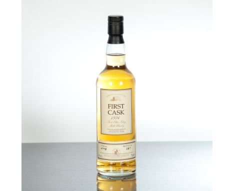 PORT ELLEN  1976 FIRST CASK 
Single Islay Malt Whisky bottled by Direct Wines Ltd. Distilled 18th September 1976, aged 18 Yea