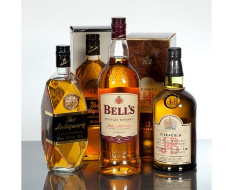 THE ANTIQUARY
Blended Scotch Whisky. 75.7cl, 70° proof, in carton.
J & B RESERVE 15 YEAR OLD
Blended Scotch Whisky. 75cl, in 