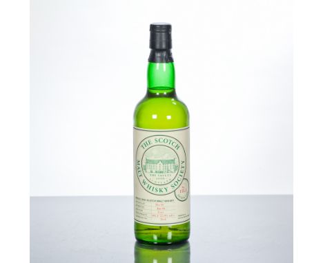 AN CNOC (KNOCKDHU) SMWS 115.1
Cask strength single Speyside malt whisky, distilled in December 1991 and bottled in June 2000 