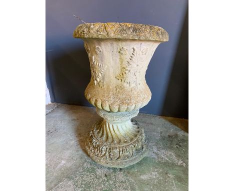 A urn planter with leaf design to side (H57cm)