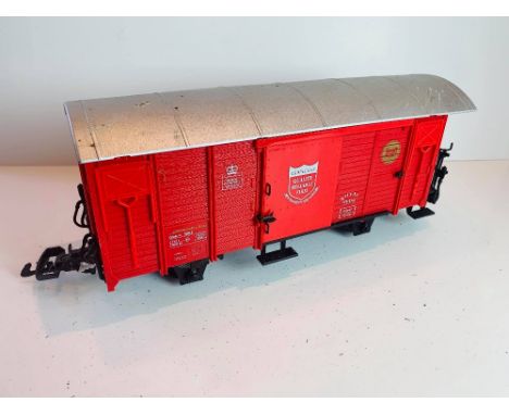 Train G Gauge Sliding Door Box Van Wagon Red/Silver - Unboxed