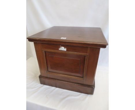 Victorian mahogany commode box 