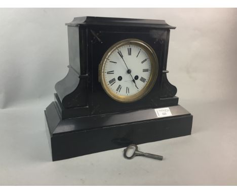 VICTORIAN BLACK SLATE MANTEL CLOCK, 32cm wide