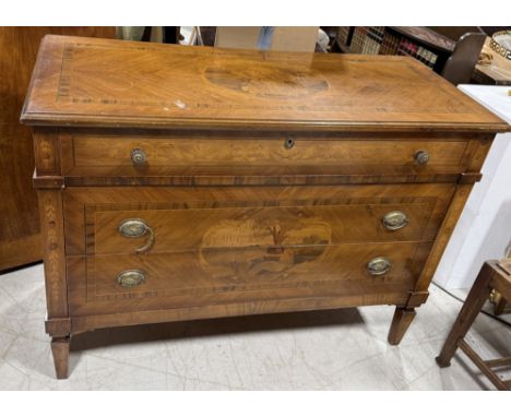 A MARQUETRY INLAID COMMODE CHEST OF DRAWERS, 20TH CENTURY120cm x 88cm x 52cm