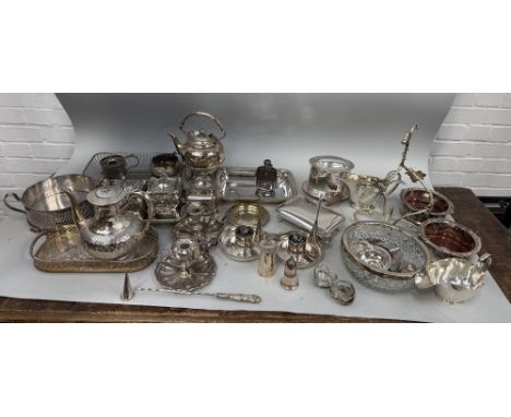 A LARGE COLLECTION OF SILVER PLATE TO INCLUDE CANDLESTICKS, CADDY'S, COASTERS, HIP FLASK ETC (QTY)