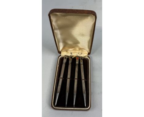 A CASED SET OF STERLING SILVER PROPELLING PENCILS 