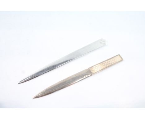 TWO STERLING SILVER LETTER OPENERS INCLUDING MAPPIN & WEBBWeight: 62gms