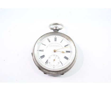 A .925 STERLING SILVER VINTAGE OPEN FACE POCKET WATCHIn working order