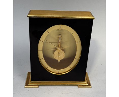 JAEGER LE COULTRE: A MANTEL CLOCK17.5cm x 16cm 