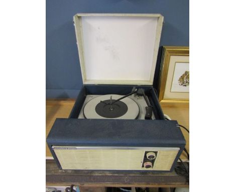 Idelity solid state portable record player