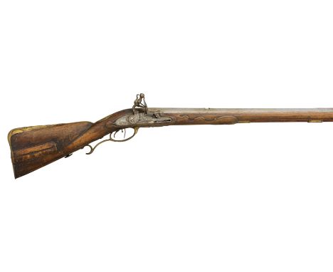 A 37-BORE BAVARIAN FLINTLOCK RIFLED SPORTING RIFLE BY JOHANN BUECHENBERGER IN LANDSBERG, CIRCA 1730 with signed octagonal sig