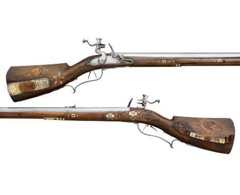 A PAIR OF BAVARIAN FLINTLOCK SPORTING CARBINES BY JOHANN WOLF PETTER (OF ÖTTINGEN), ONE WITH RIFLED 35-BORE BARREL, THE OTHER