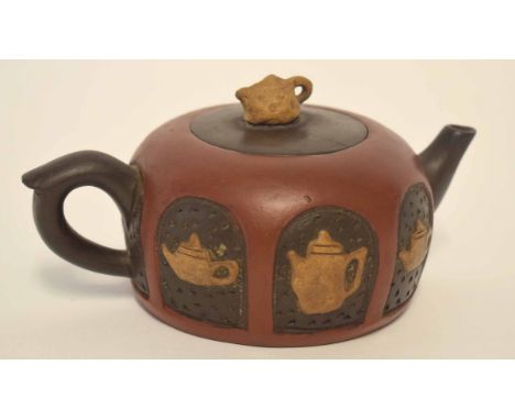Chinese red ware teapot and cover, the body decorated with tea and coffee pot motifs, the cover with tea pot finial, 6cm high