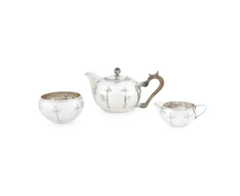 FRANCIS JOSEPH COMBE JORDAN, BIRMINGHAM ARTS &amp; CRAFTS THREE-PIECE SILVER TEA SERVICE, BIRMINGHAMcomprising a TEAPOT, 12.5