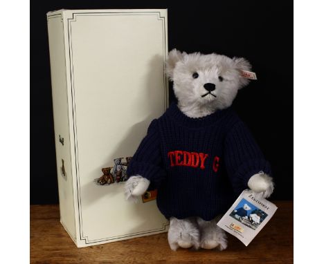 Steiff (Germany) EAN 670282 Teddy G teddy bear, trademark Steiff button to ear with red and white tag, 33cm high, boxed, No.0