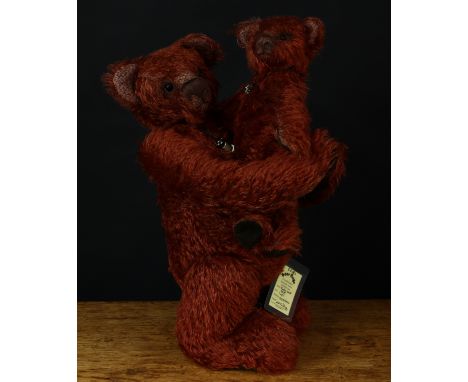 C&amp;M Bear Hugs (Nottinghamshire) Rusty and Neil artist made pair of teddy bears, 50cm and 30cm high with tag, Limited Edit