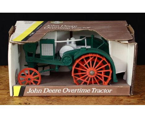 Agricultural Interest - an Ertl 1:16 scale No.5811 John Deere overtime tractor, boxed