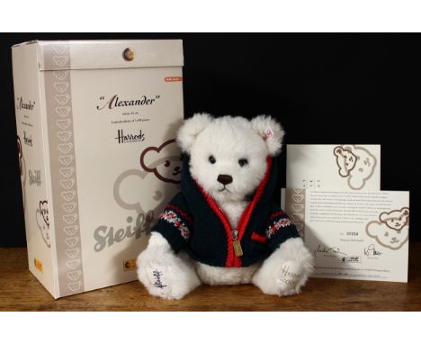 Steiff (Germany) EAN 662430 Alexander 2006 Harrods Christmas teddy bear, the foot pad signed in black ink, trademark Steiff b