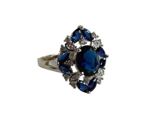 BLUE AND WHITE STONE ART DECO STYLE RING