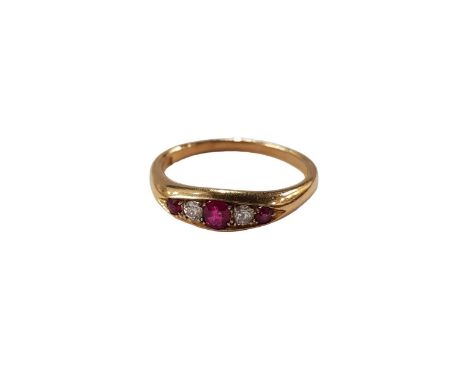 18 CARAT GOLD RUBY &amp; DIAMOND RING 