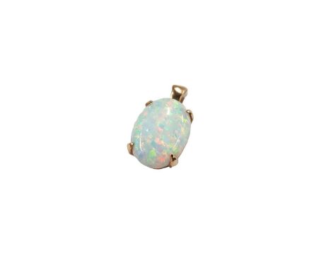 9 CARAT GOLD &amp; SYNTHETIC OPAL PENDANT