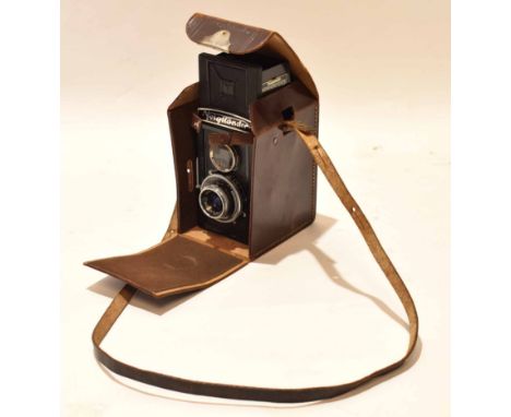 Vintage leather cased Voightlander "Brilliant" camera 