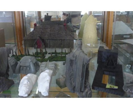 Wargaming Lord of the Rings The Argonath, a windmill, a thatched barn and other buildings etc 