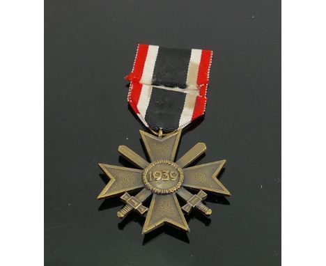 WW2 German Army WW2 1939 German War Medal Cross, Class II: 