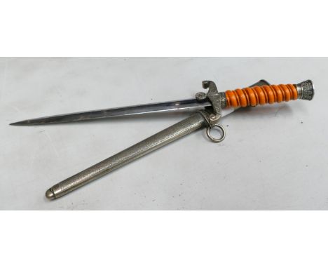 Early reproduction German Army dagger: Makers name on blade, length 40cm. 