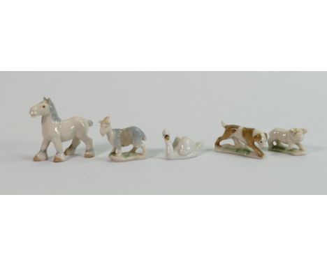 Set of vintage Wade Whimsies set no 10: English Farm animals series. (5) 