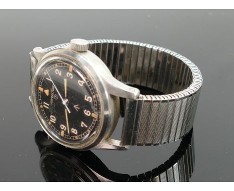 British Military RAF pilots wrist watch circa 1960s: Movement 17 jewels, manual wind, cal. 75, signed Hamilton.  Case diamete